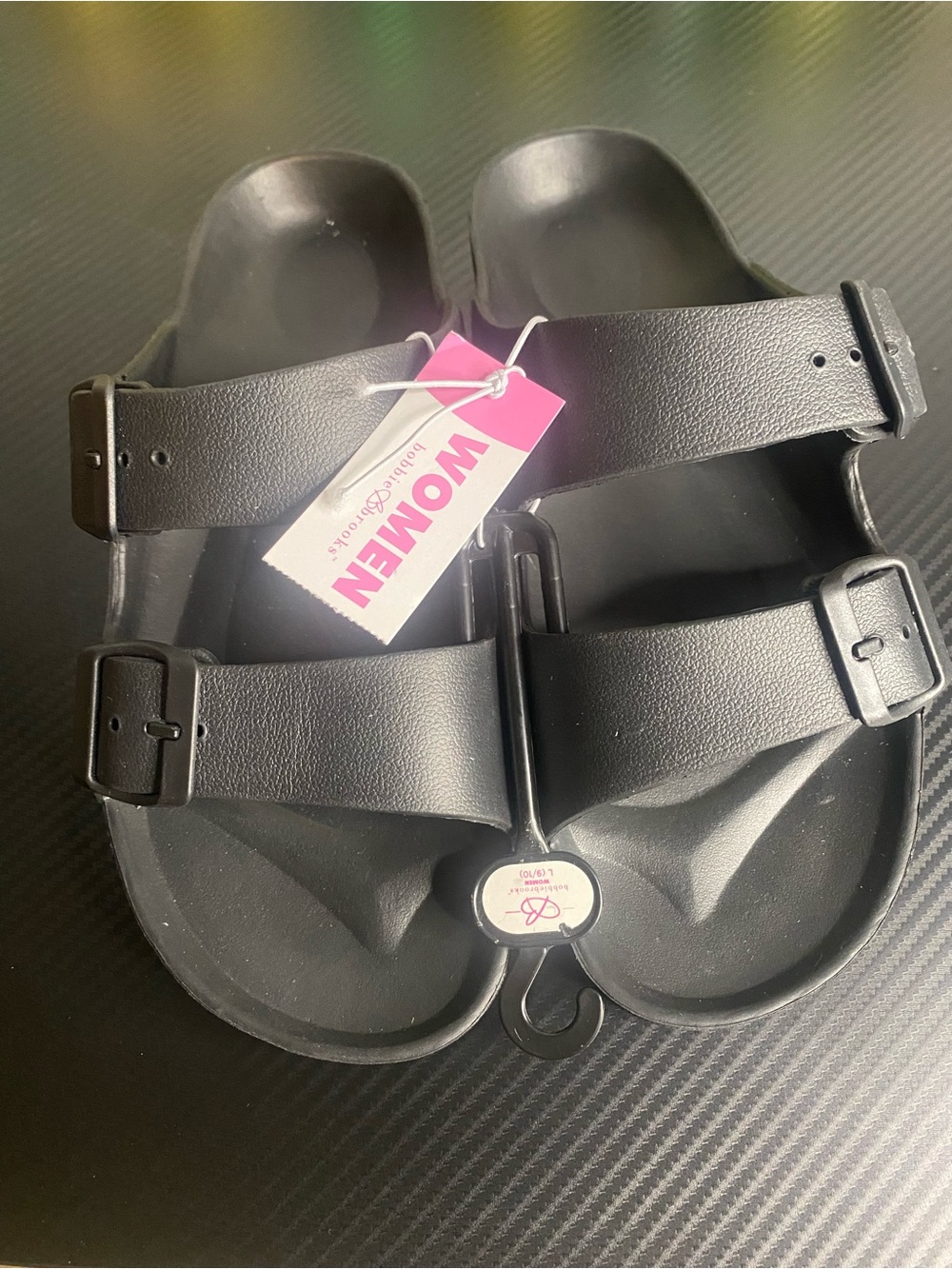Bobby Brooks sandal slides 9/10